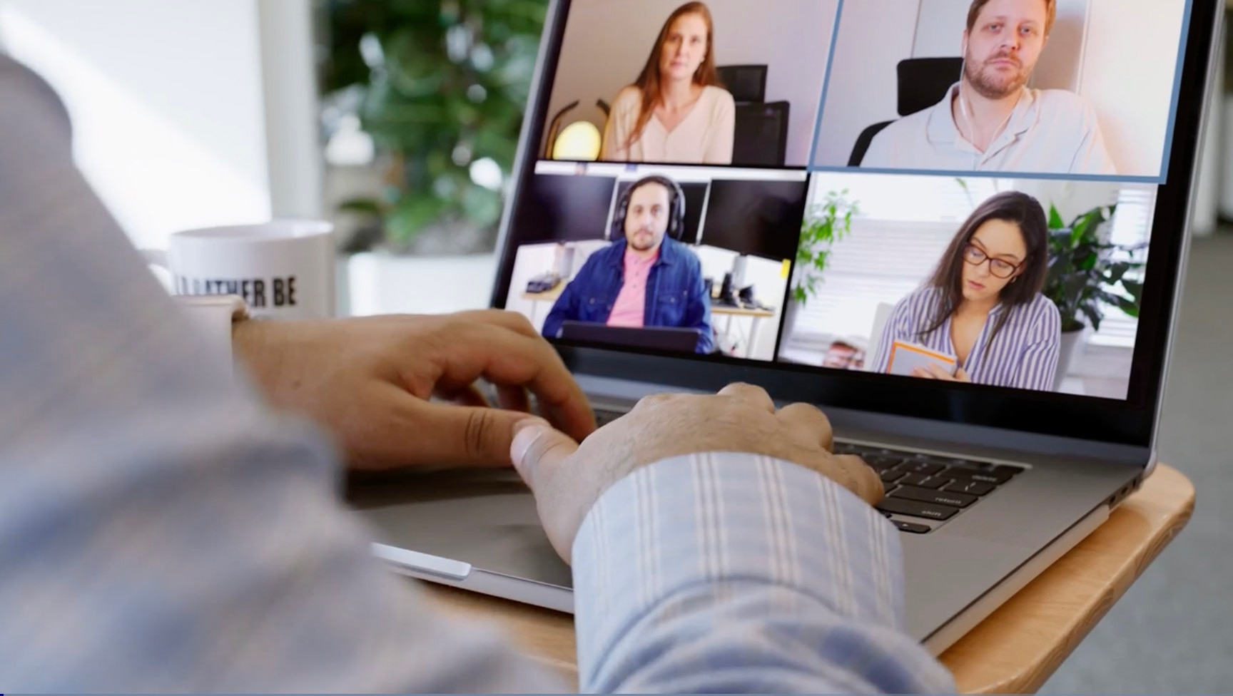 Veja como o AI Access Security <br/>mantém o uso da AI seguro.